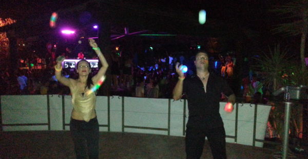 Glow Juggling